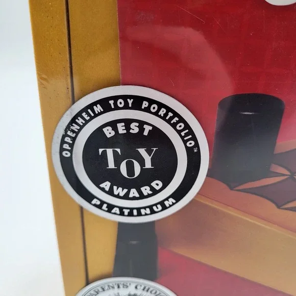 Gobblet! A Fun Game of Strategy Board Game Wooden Box Ages 7+ new sealed - Picture 7 of 10